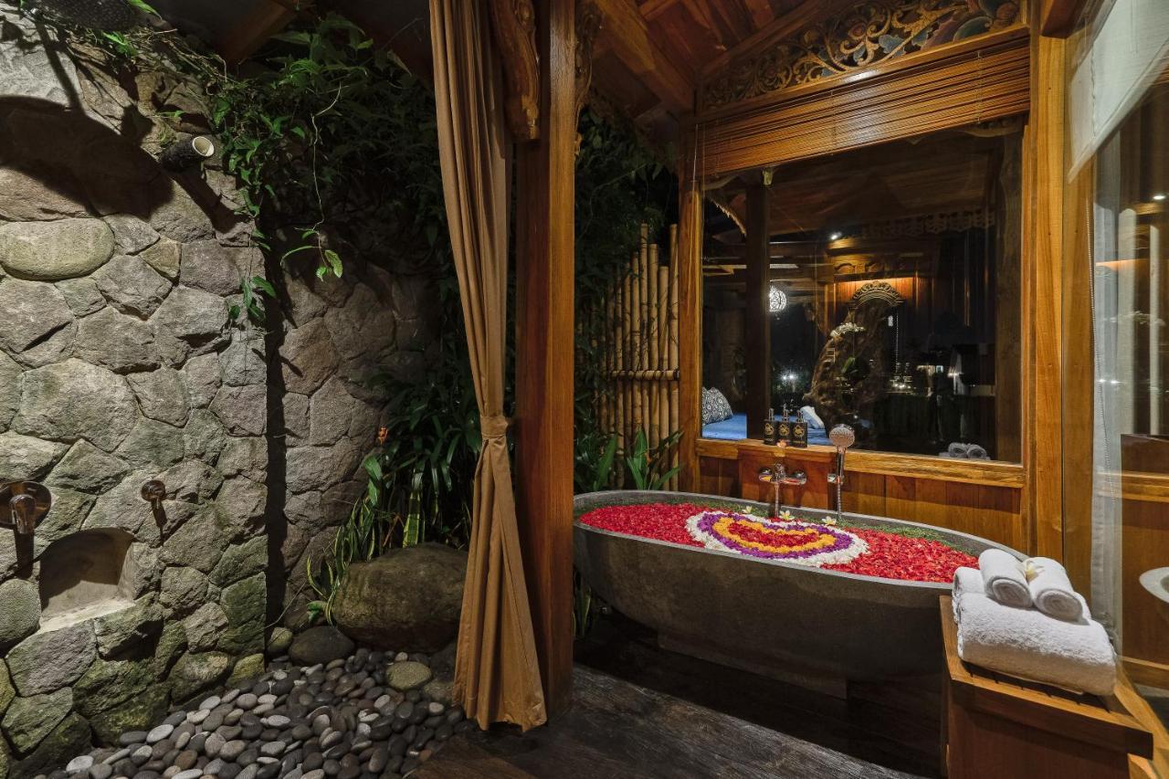 Airsania Ubud Antique Villas Экстерьер фото