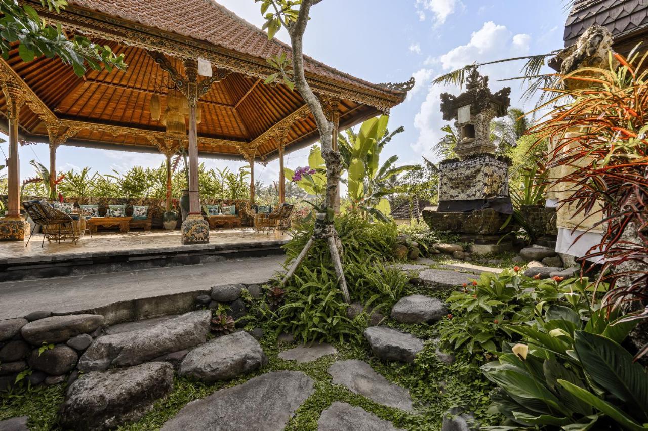 Airsania Ubud Antique Villas Экстерьер фото