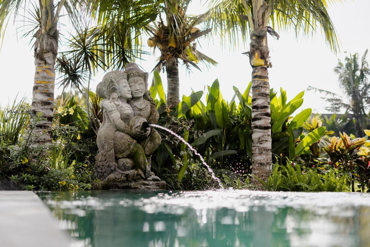 Airsania Ubud Antique Villas Экстерьер фото