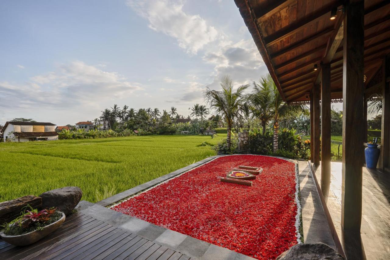 Airsania Ubud Antique Villas Экстерьер фото