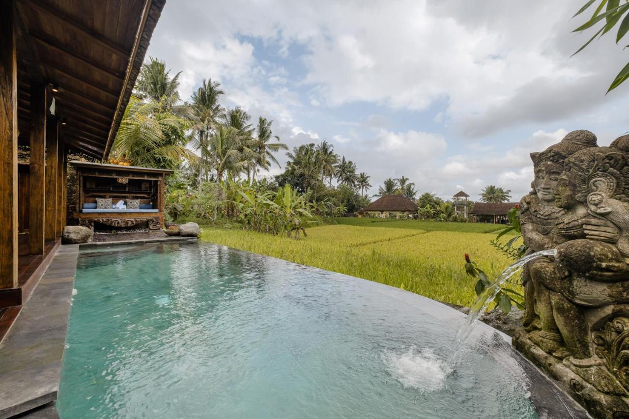 Airsania Ubud Antique Villas Экстерьер фото